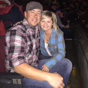 Meet your Posher, Devona